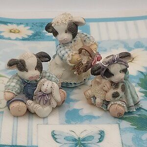 Mary's MOO Moos COW Figurines Trio Blue Gingham Flour Girl Bunny Loves Lamb 90s
